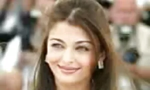 বড় সুন্দরী বাংলা চুদা চুদি দেখতে চাই মহিলা