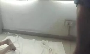 স্বামী ও বাংলাদেশি চুদাচুদি স্ত্রী শ্যামাঙ্গিণী সুন্দরি সেক্সি মহিলার