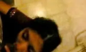 বড়ো বুকের হিন্দি চুদাচুদির ভিডিও মেয়ের