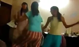 মেয়েদের হস্তমৈথুন, বাংলা হট চুদাচুদি দুর্দশা