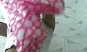 প্রসাব করা, বহিরঙ্গন, তিনে নিউ চুদা চুদি মিলে