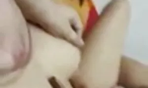 বড়ো চুদা ভি মাই, পুরানো-বালিকা বন্ধু