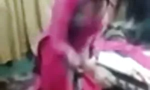 প্রচণ্ড বাংলাদেশি চুদাচুদি উত্তেজনা, সুন্দরী বালিকা