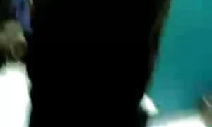 বাঁড়ার রস নতুন চুদাচুদি ভিডিও খাবার, শ্যামাঙ্গিণী