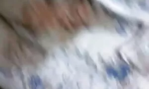 বাদামি মেয়ের, দুর্দশা বাংলাচুদাচুদি