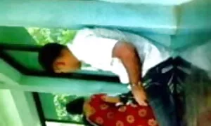 ডগী-স্টাইল বড়ো বুকের মেয়ের বিএফ চুদাচুদি বড়ো বাঁড়া রুক্ষ