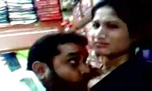 বহু বাংলা চুদা চুদী ভিডিও পুরুষের এক নারির বহু পুরুষের এক নারির
