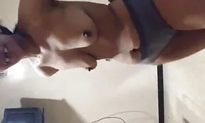 কালো, স্বামী ও বাংলা ওপেন চুদা চুদি স্ত্রী,