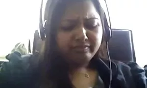 বাঁড়ার চুদা চুদি ভিডিও দেখতে চাই রস খাবার