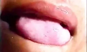 দ্বৈত মেয়ে বাঙালি চুদাচুদি ভিডিও ও এক পুরুষ
