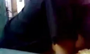 হার্ডকোর স্বামী ও স্ত্রী দুর্দশা বাড়ীতে তৈরি বাংলা কথা চুদা চুদি