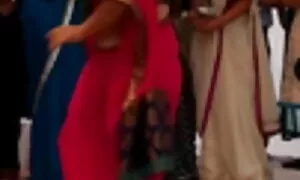 সুন্দরি বাংলাচুদাচুদি ডাউনলোড সেক্সি মহিলার, পরিণত