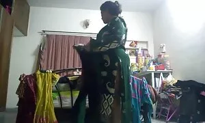 শ্যামাঙ্গিণী দুশ্চরিত্রার মেয়ে সমকামী মেয়ে সমকামী বাংলা মাগিদের চুদাচুদি